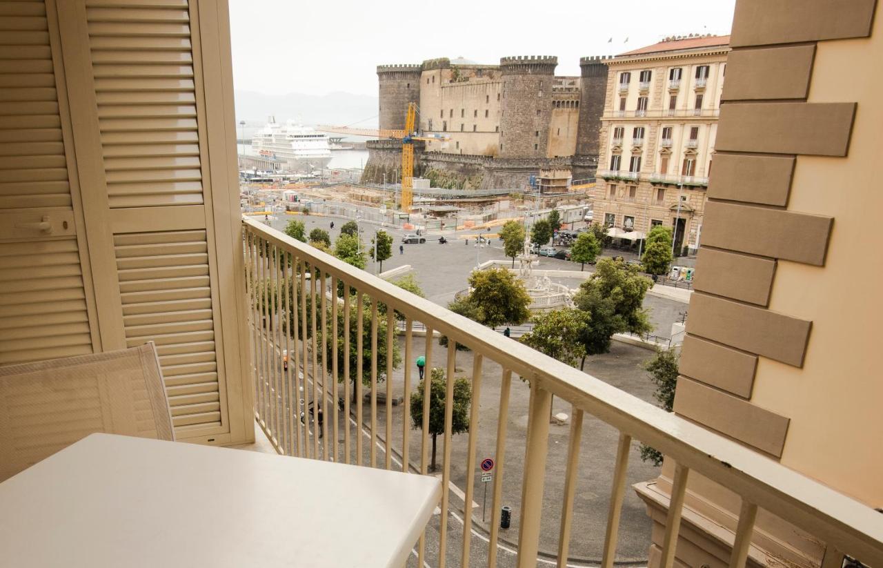 Domus Vista Castello Hotel Naples Exterior photo
